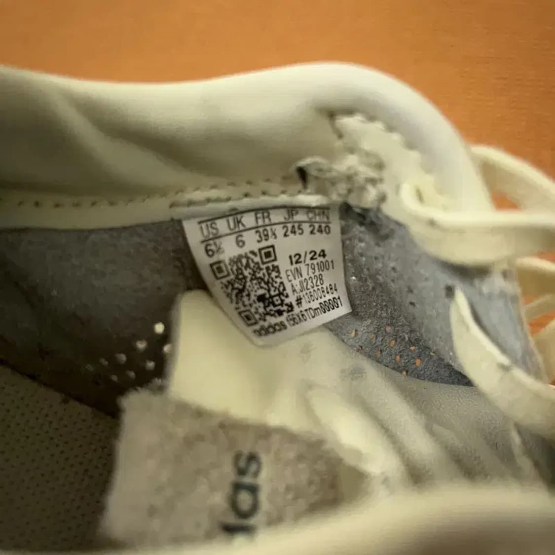 아디다스 바레다 디코드 스니커즈 운동화 245 G08271 상품이미지5