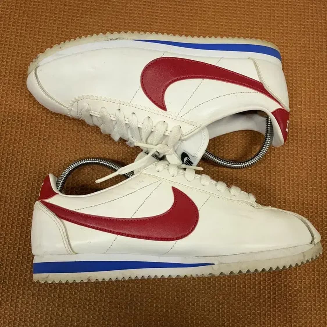 나이키 클래식 코르테즈 레더 스니커즈 운동화 245 G08273 상품이미지3