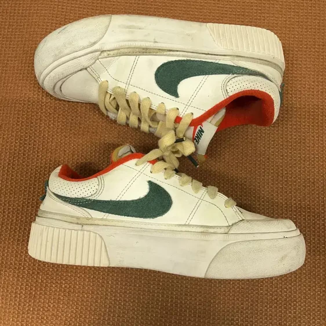 나이키 코트 레거시 레프트 스니커즈 운동화 235 G08280 상품이미지3