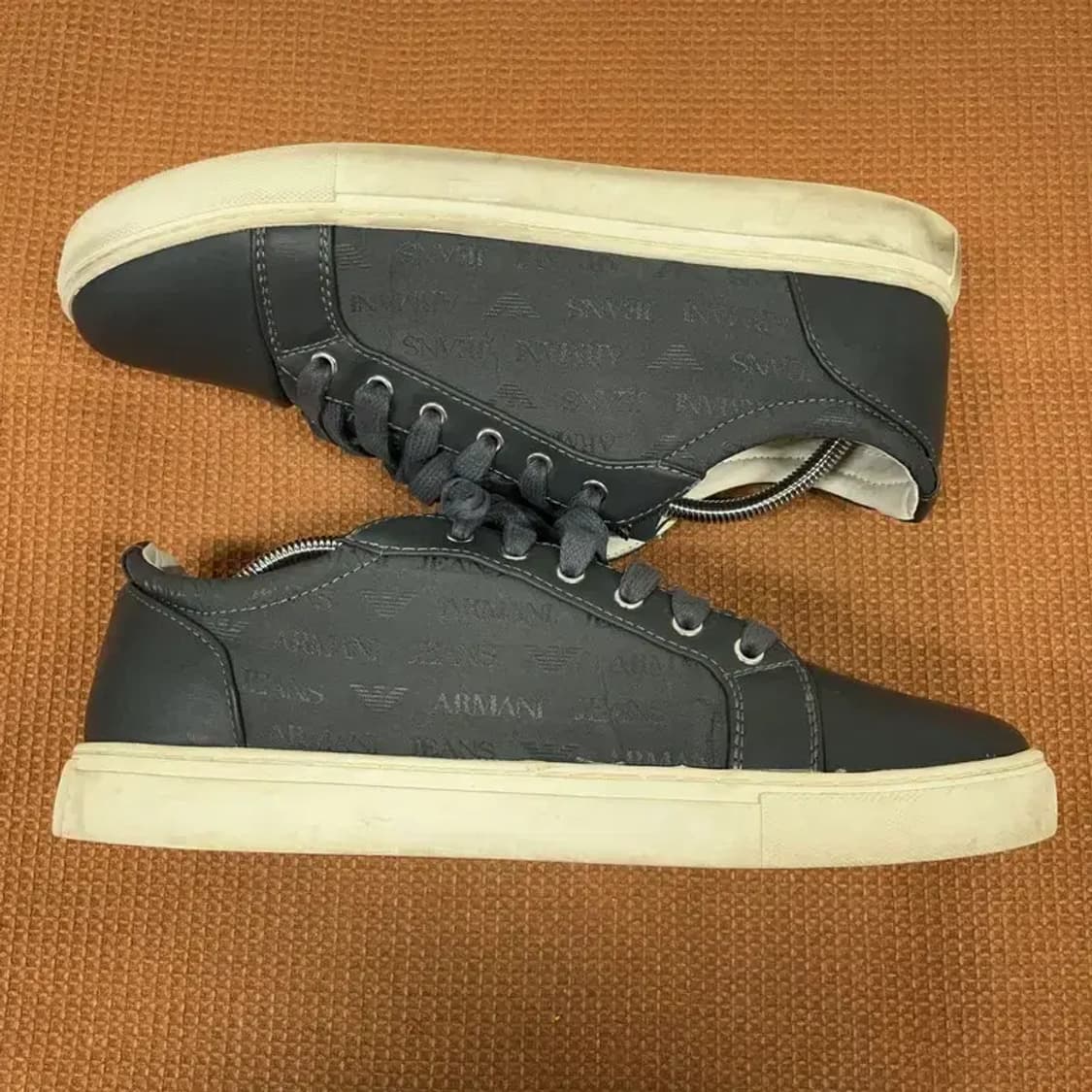 아르마니 캐주얼 스니커즈 운동화 UK9 G08282 상품이미지3