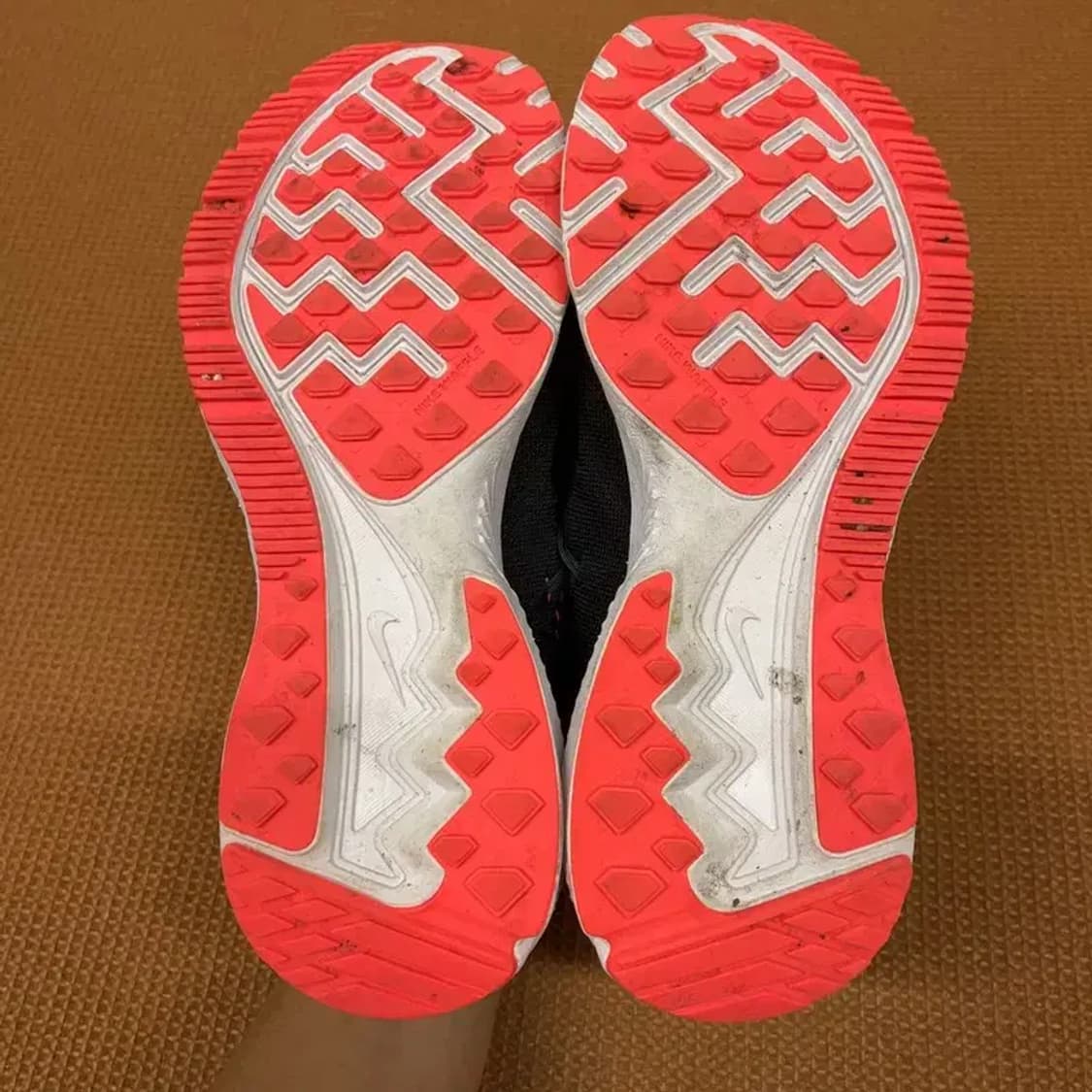 나이키 줌 윈플로 3 런닝화 운동화 230 G08304 상품이미지4