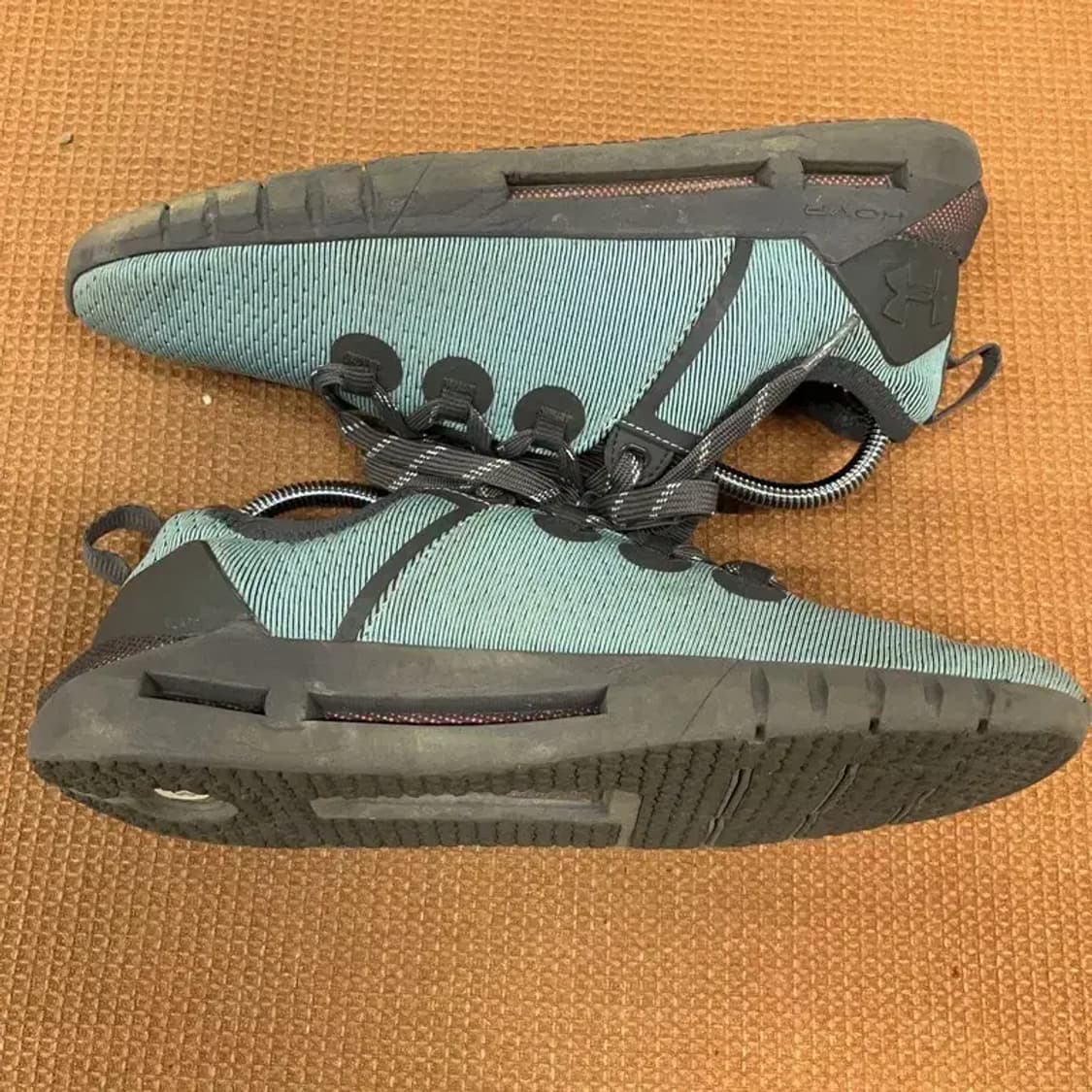 언더아머 호버 SLK 런닝화 운동화 245 G08330 상품이미지3