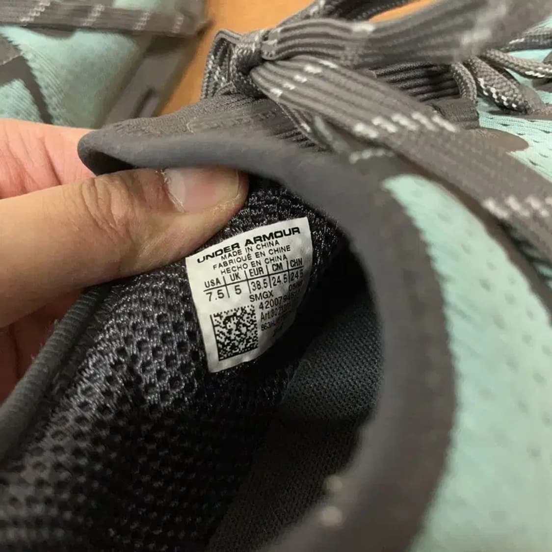 언더아머 호버 SLK 런닝화 운동화 245 G08330 상품이미지5