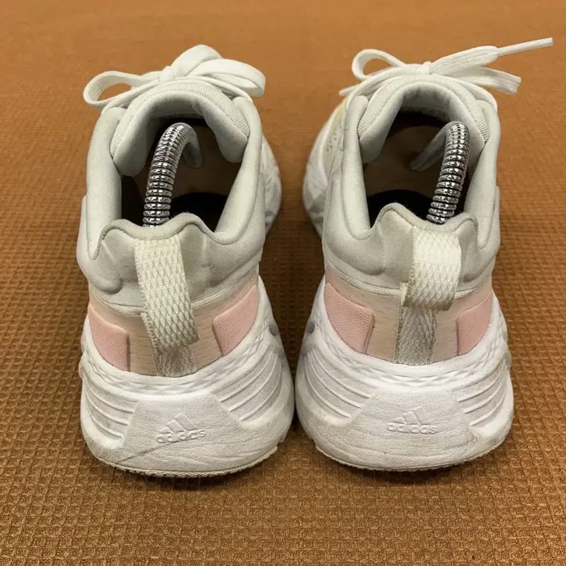 아디다스 퀘스타 런닝화 운동화 230 G08332 상품이미지2