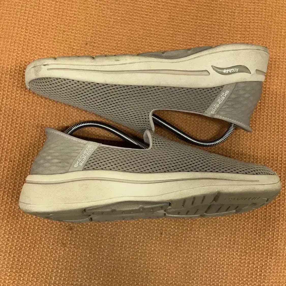 스케쳐스 슬립온 여자 신발 245 G08398 상품이미지3