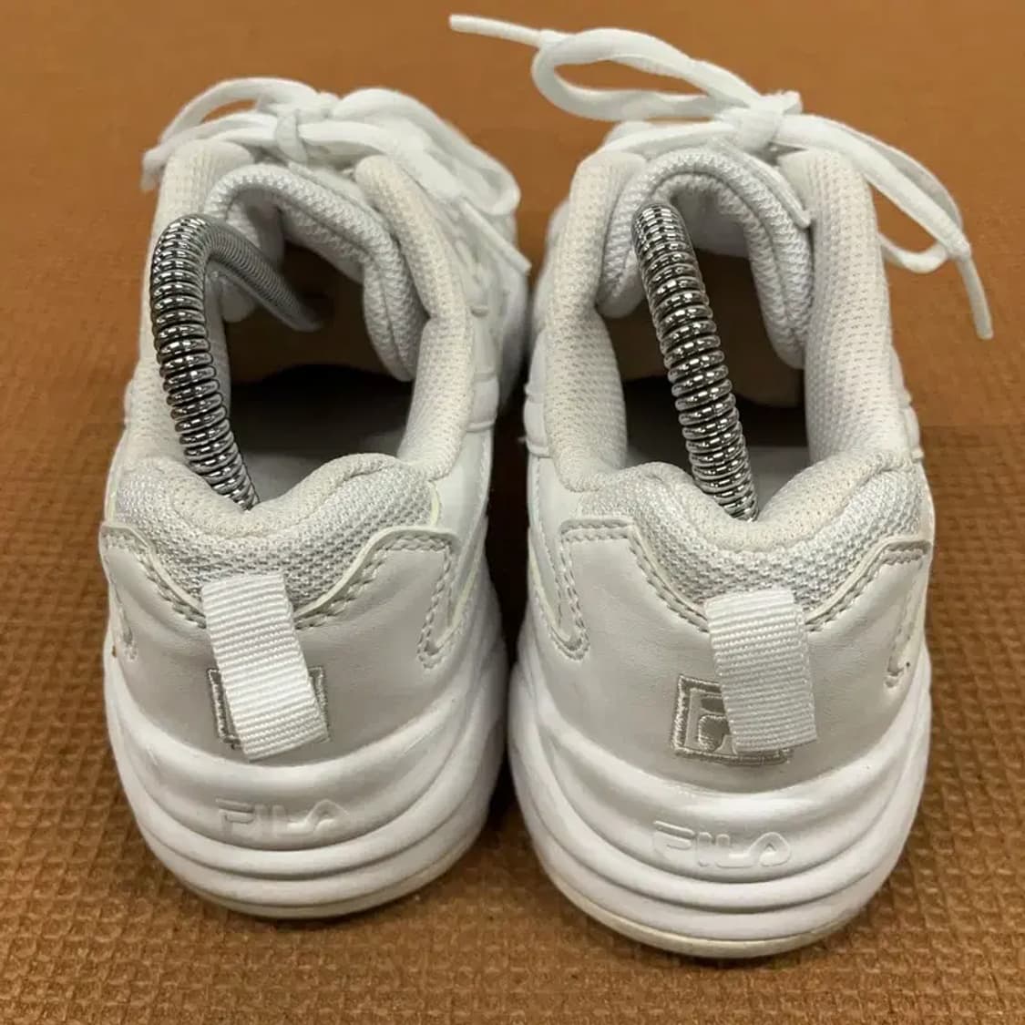 필라 FILA 화이트 스니커즈 운동화 신발 240 G08427 상품이미지2