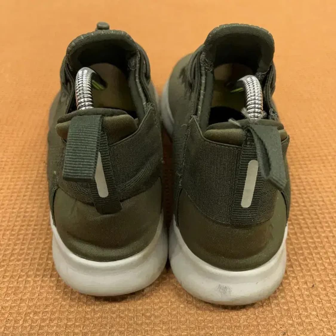 나이키 프리 런 커뮤터 운동화 런닝화 신발 250 G08428 상품이미지2