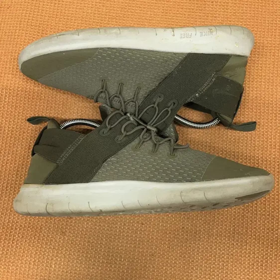 나이키 프리 런 커뮤터 운동화 런닝화 신발 250 G08428 상품이미지3