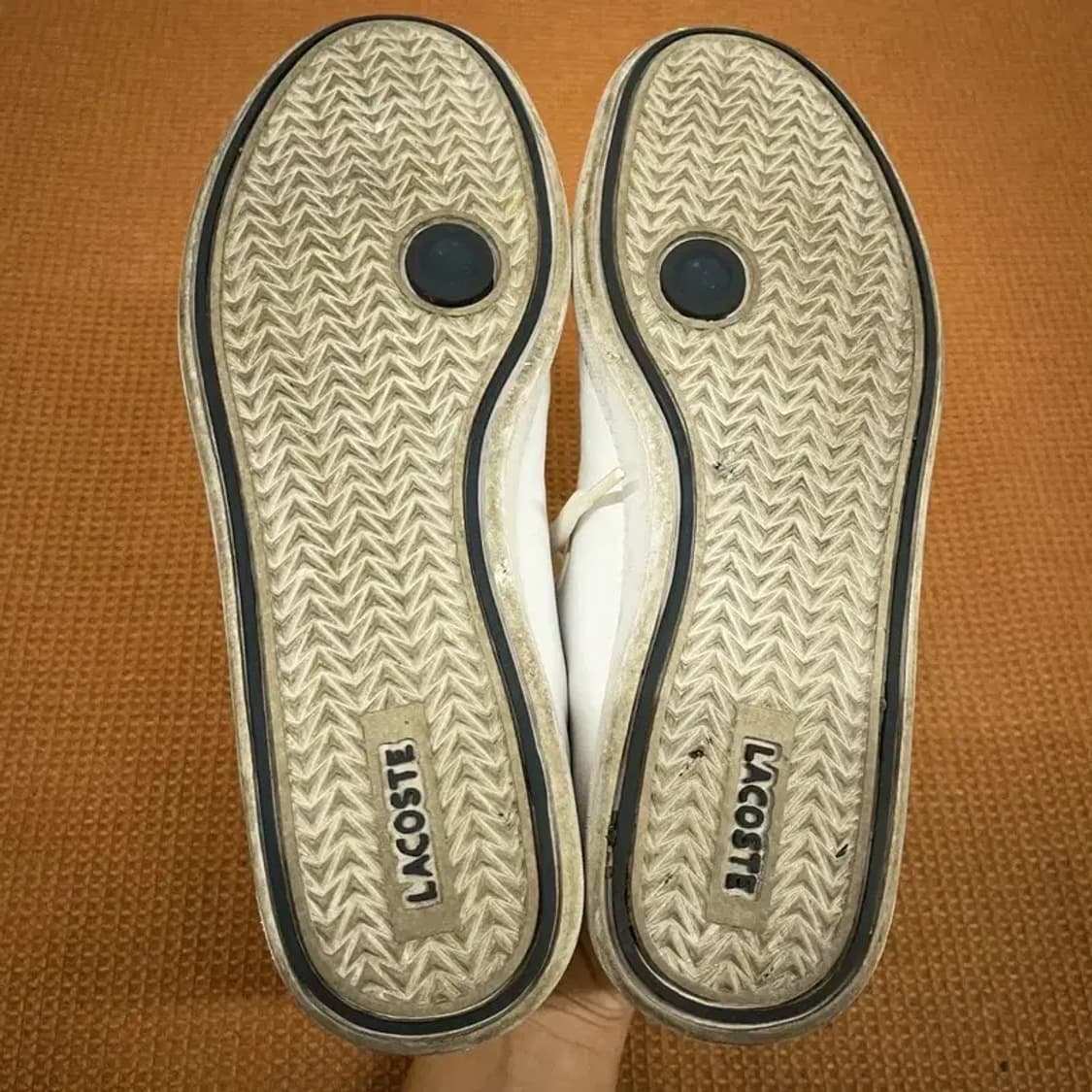 라코스테 화이트 스니커즈 남자 단화 신발 UK4 G08432 상품이미지4