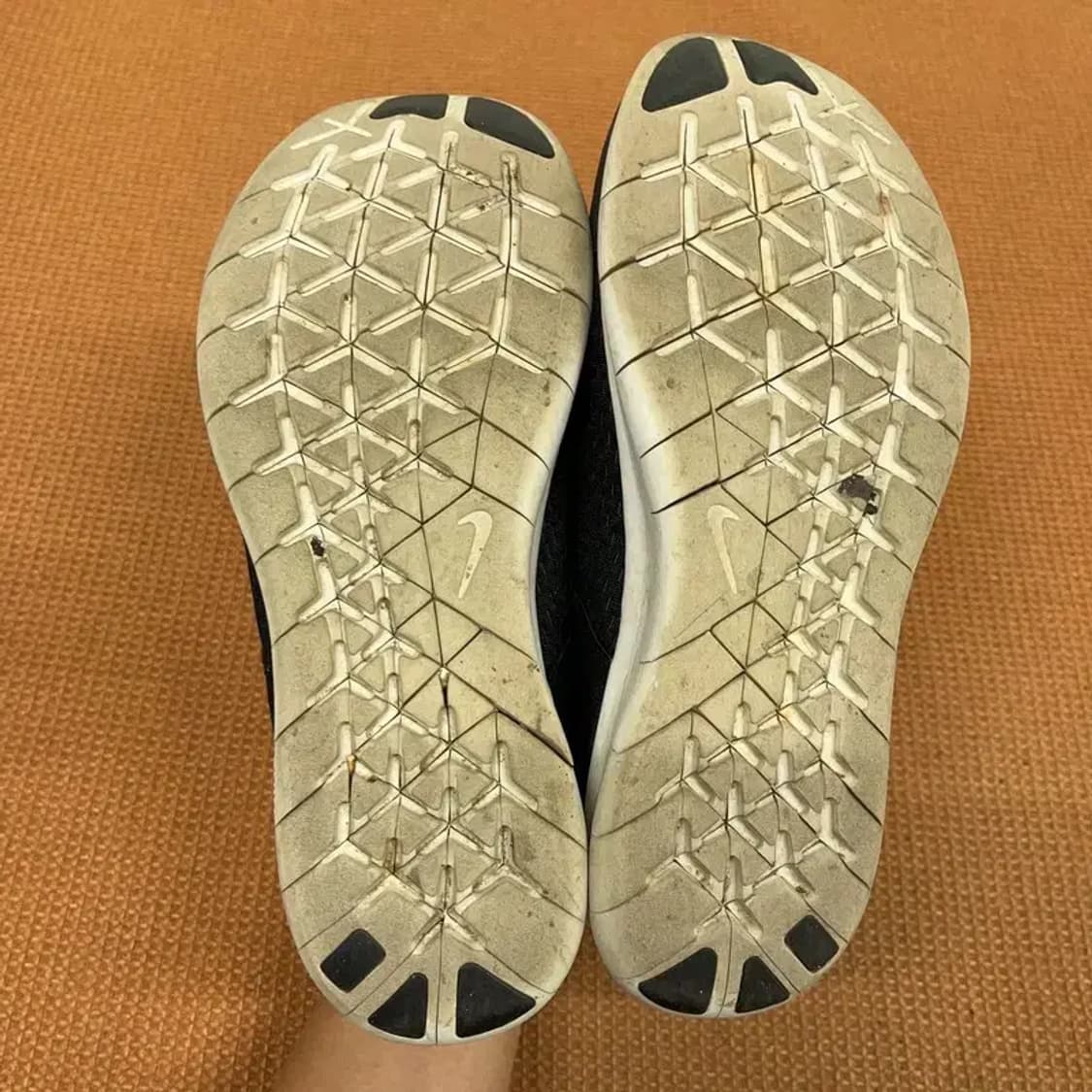 나이키 프리런 우먼스 런닝화 운동화 신발 240 G08437 상품이미지4