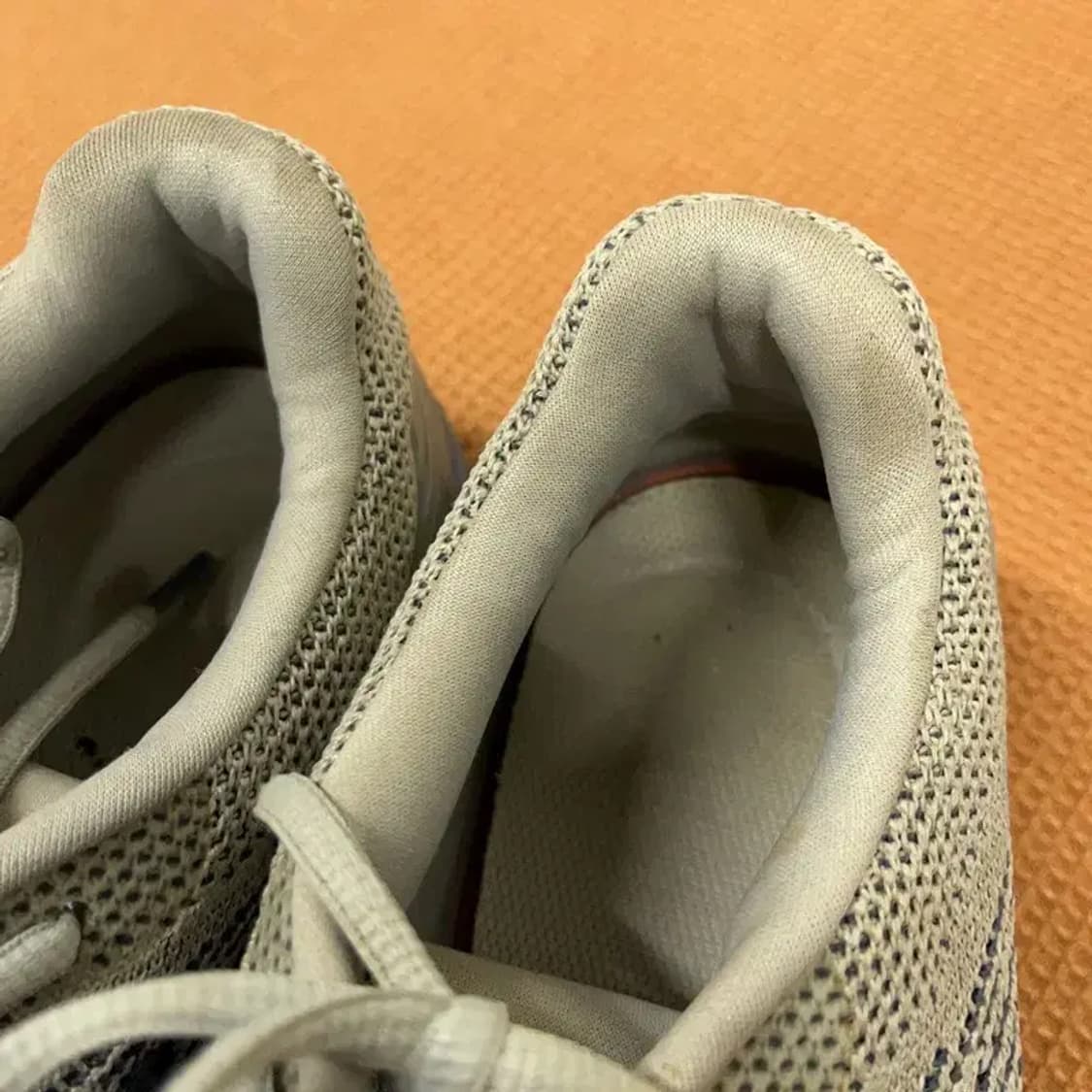 언더아머 리퀴파이 그레이블루 런닝화 운동화 신발 295 G08444 상품이미지6