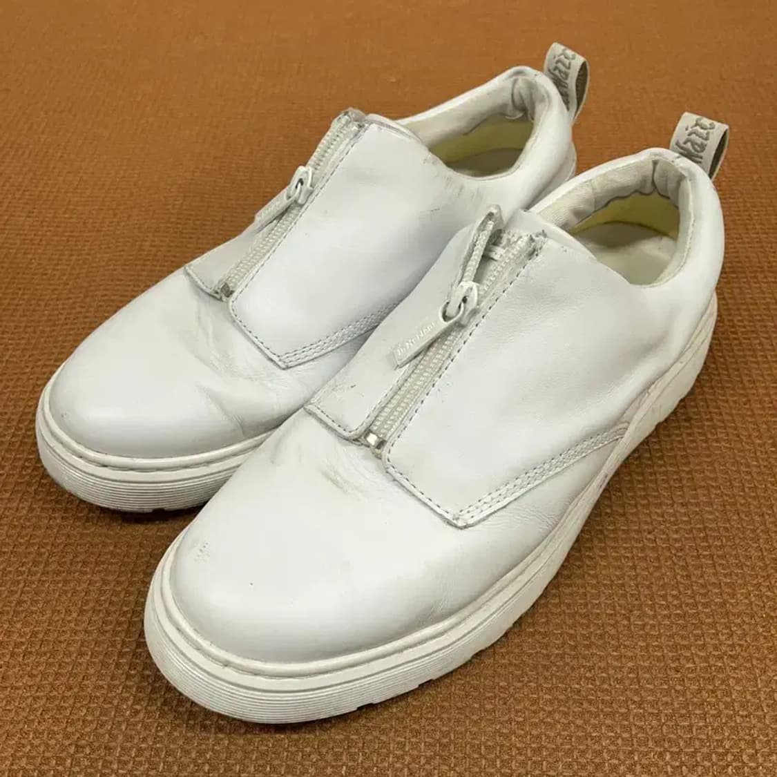 닥터마틴 오리안 로우 슬립온 신발 UK8 G08466 상품이미지1