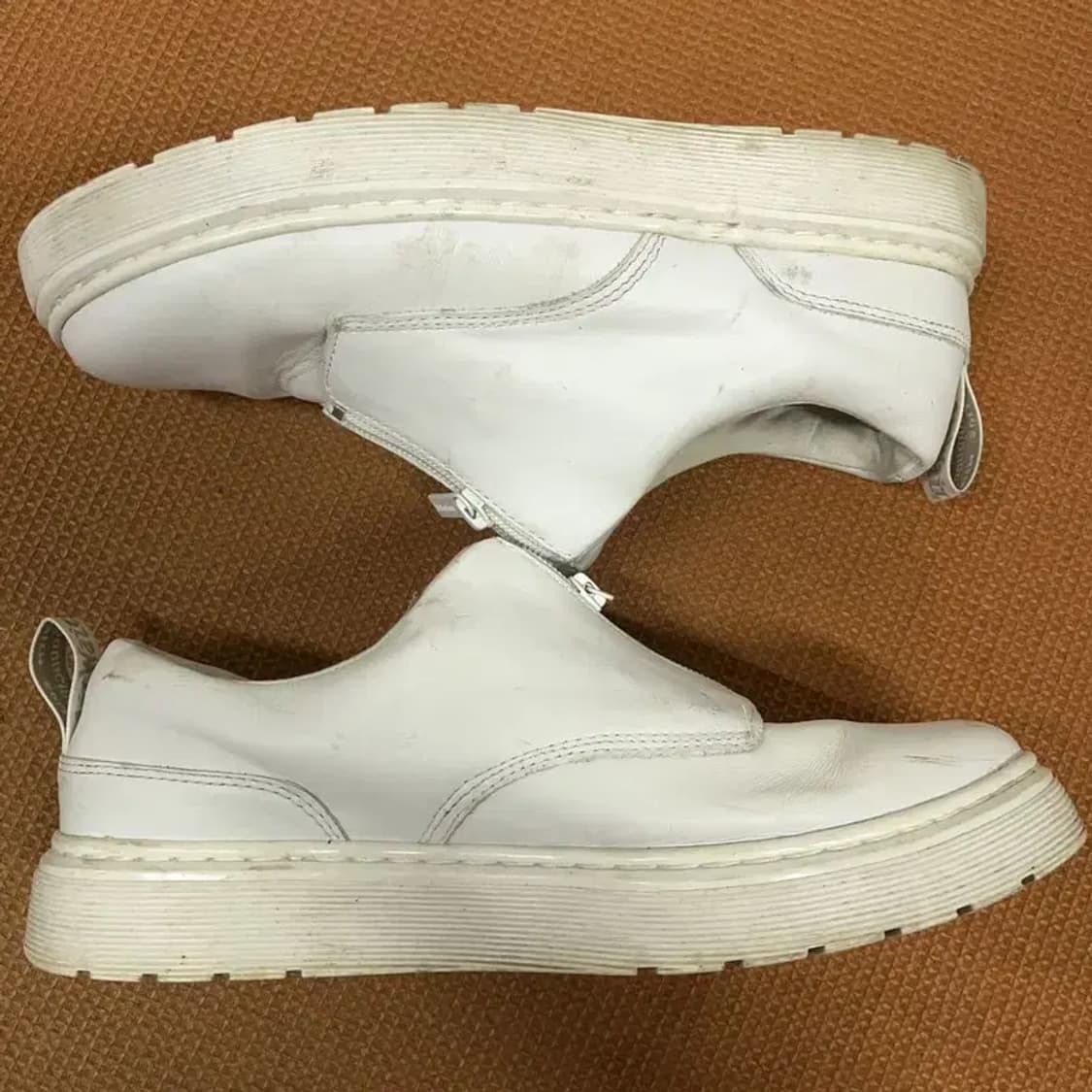 닥터마틴 오리안 로우 슬립온 신발 UK8 G08466 상품이미지3