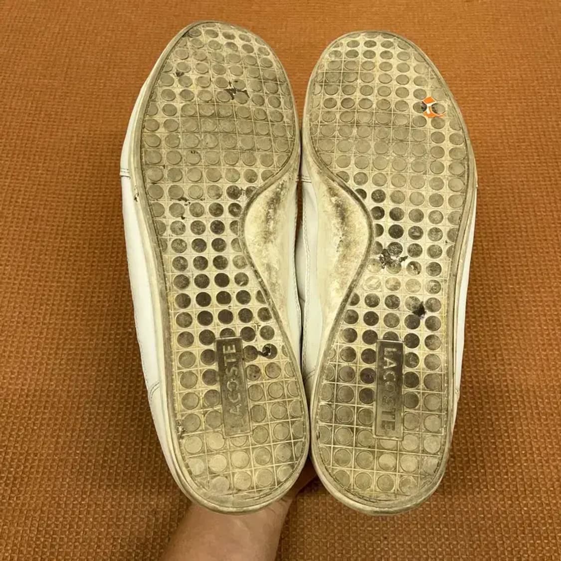 라코스테 화이트 스니커즈 운동화 UK9 G08523 상품이미지4