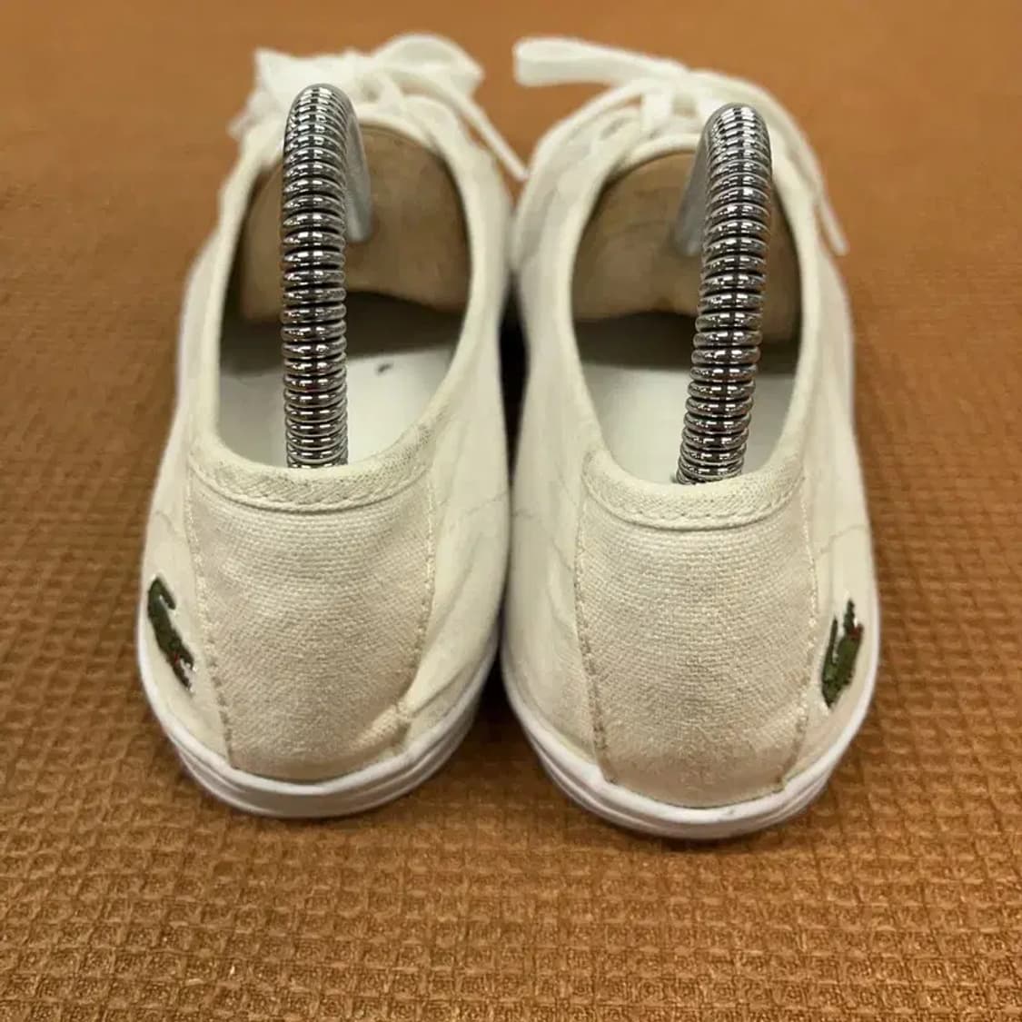 라코스테 화이트 스니커즈 운동화 UK4 G08531 상품이미지2