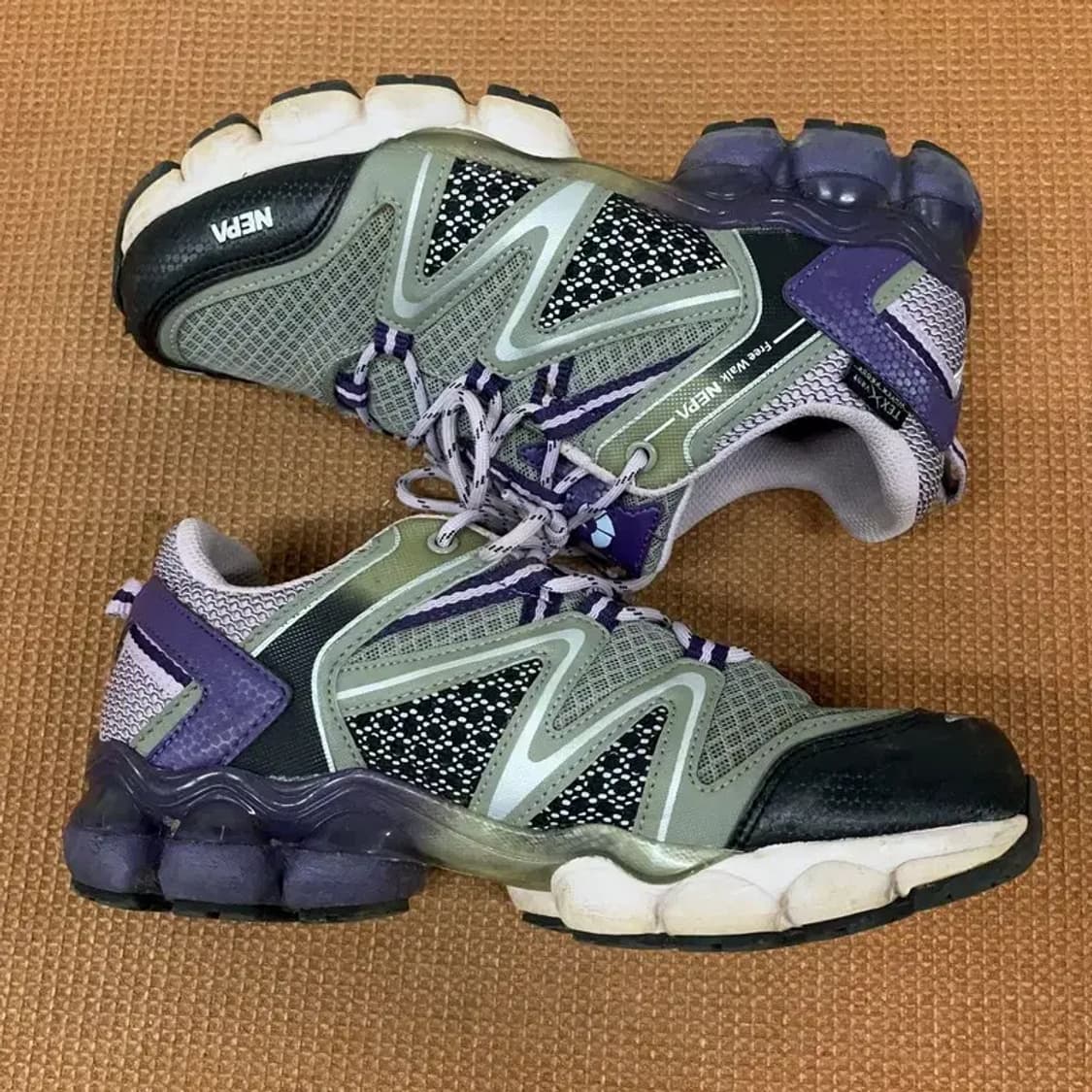 네파 퀘스토 15 여성 트레킹화 등산화 245 G08560 상품이미지3