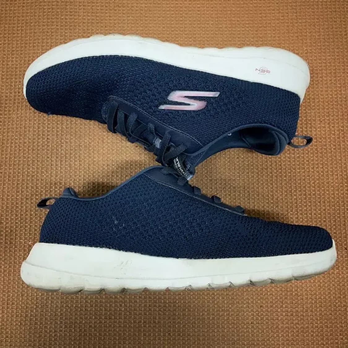 스케쳐스 고워크 조이 스니커즈 운동화 255 G08579 상품이미지3