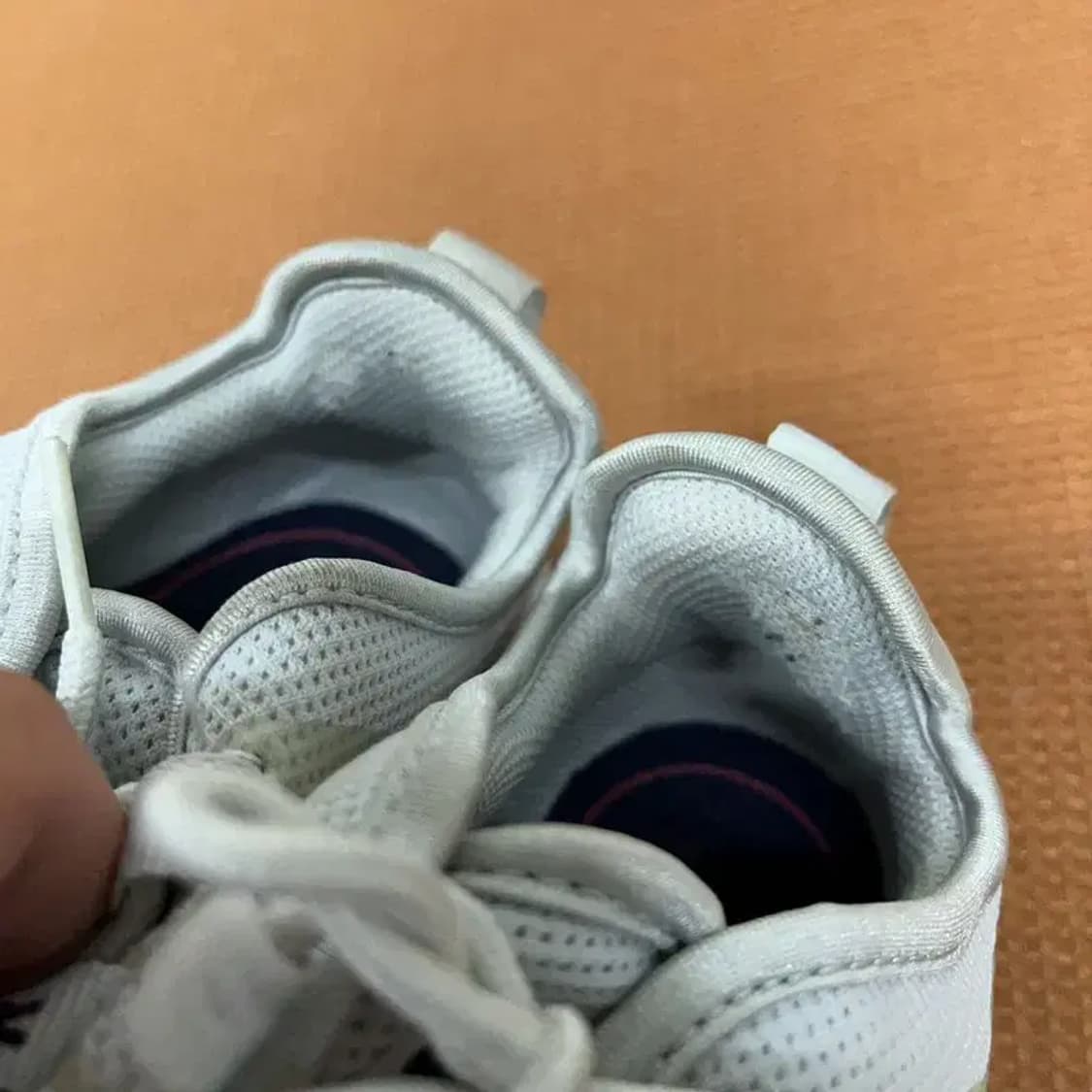 나이키 에어맥스 엑시스 스니커즈 운동화 235 G08595 상품이미지6