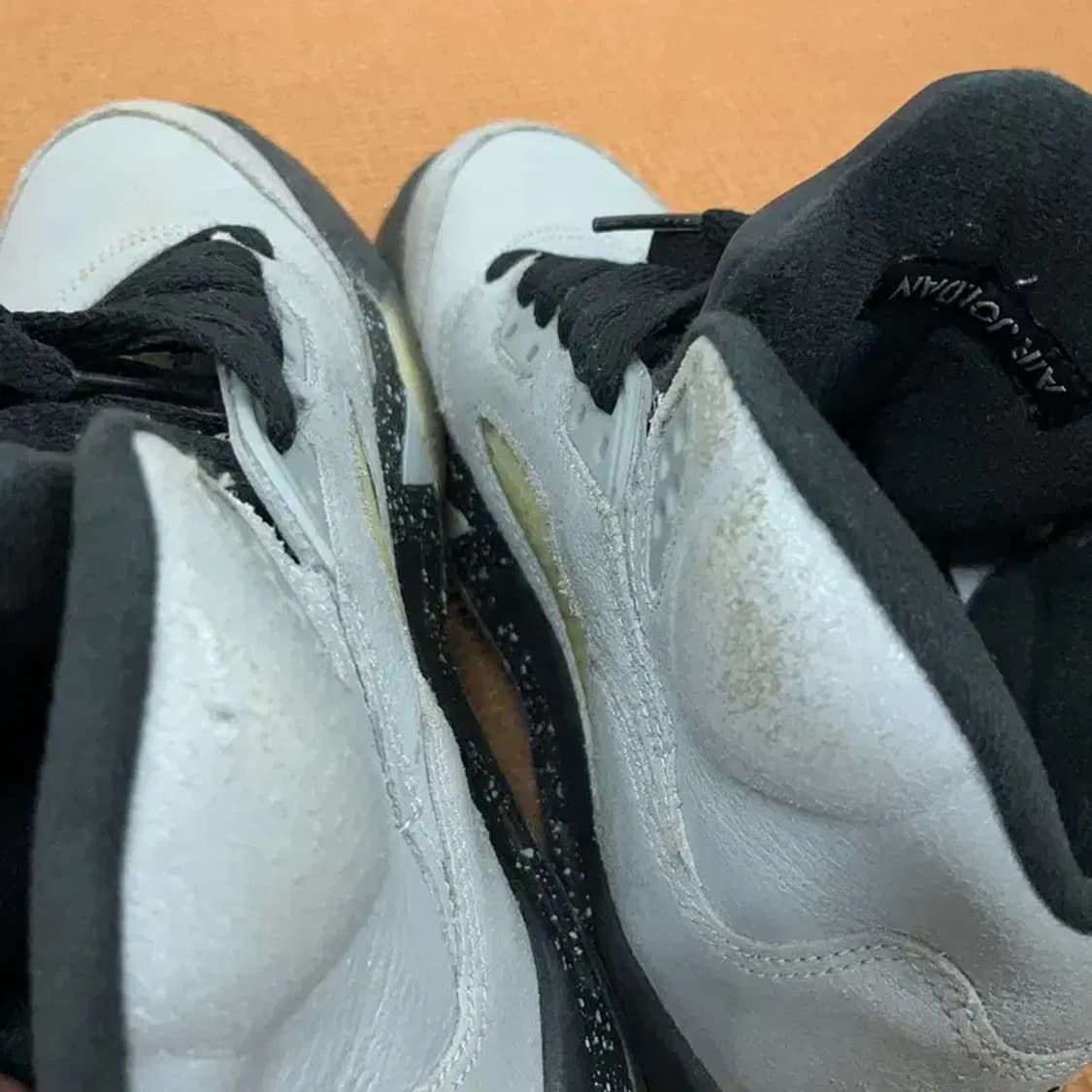 나이키 조던 5 레트로 울프 그레이 운동화 235 G08604 상품이미지6