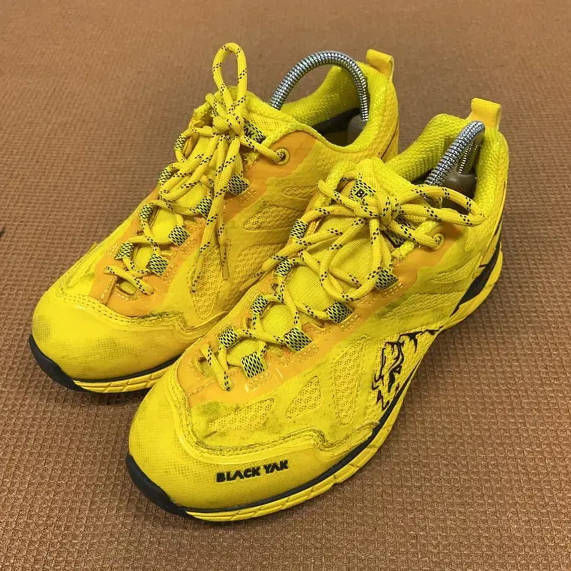 블랙야크 옐로우 등산화 트레킹화 워킹화 신발 245 G08641 상품이미지1
