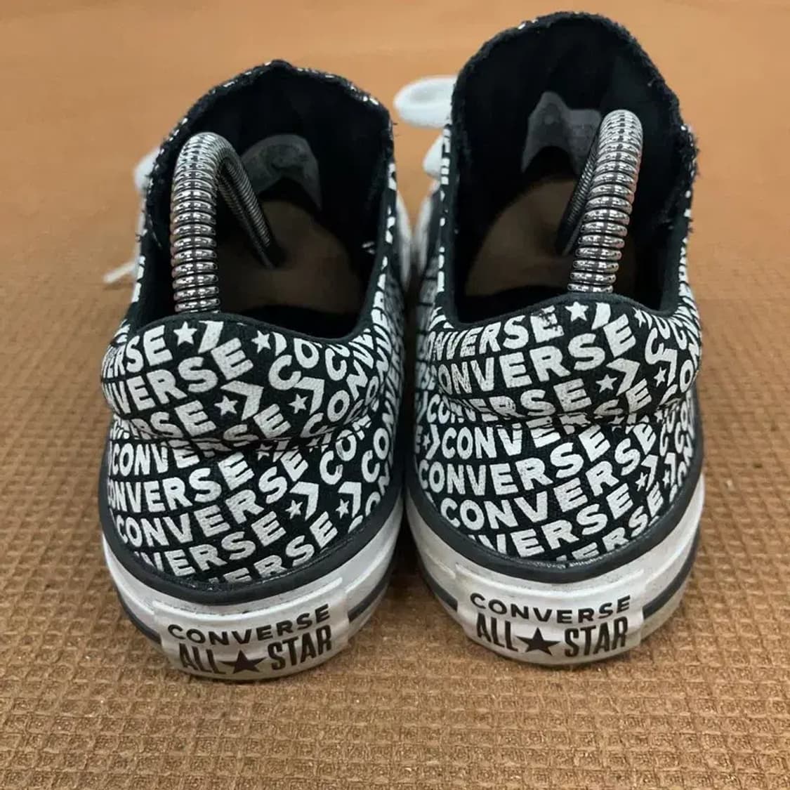 컨버스 척 테일러 올스타 매디슨 하이탑 스니커즈 신발 235 G08619 상품이미지2