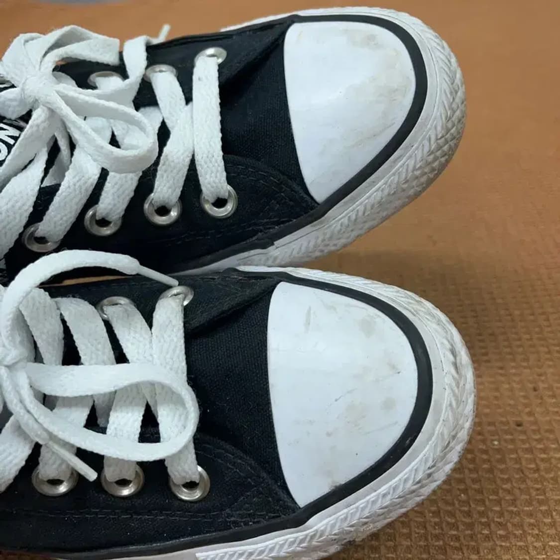 컨버스 척 테일러 올스타 매디슨 하이탑 스니커즈 신발 235 G08619 상품이미지5