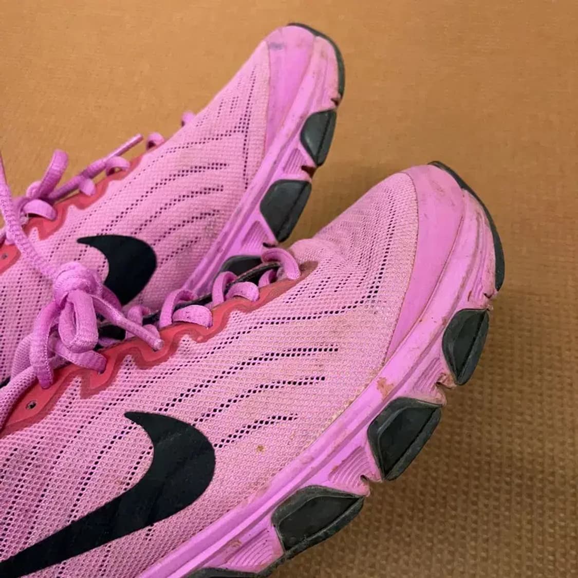 나이키 핑크 여자 운동화 에어 닝화 신발 235 G08623 상품이미지5