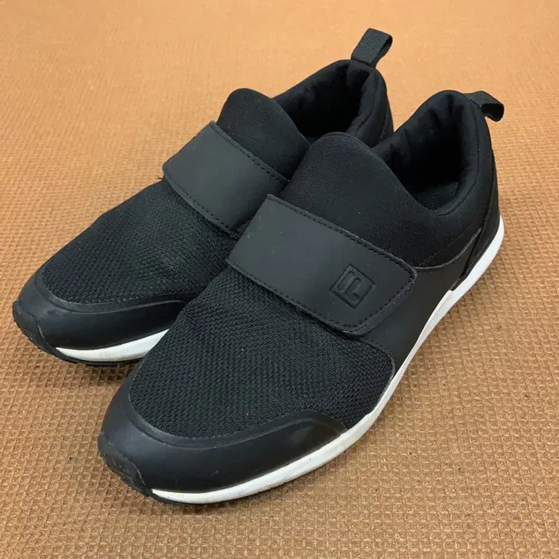 필라 FILA 블랙 슬립온 신발 250 G08633 상품이미지1