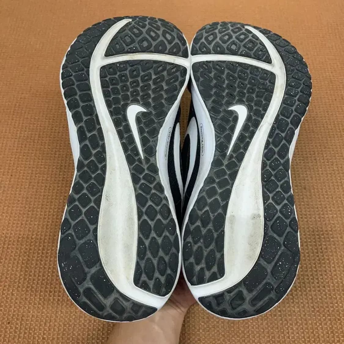 나이키 다운시프터 13 런닝화 운동화 신발 260 G08638 상품이미지4