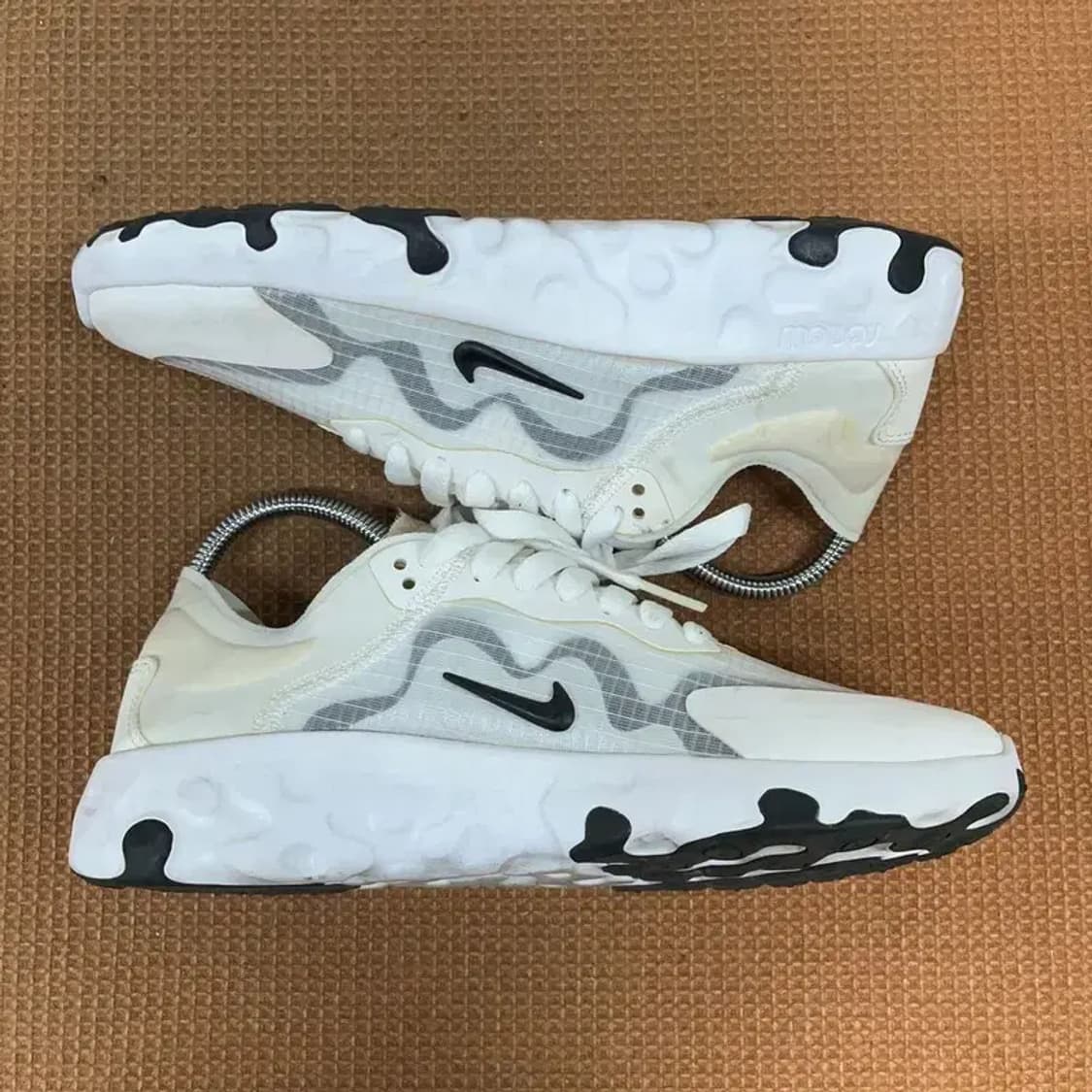 나이키 리뉴 루센트 런닝화 운동화 신발 235 G08644 상품이미지3