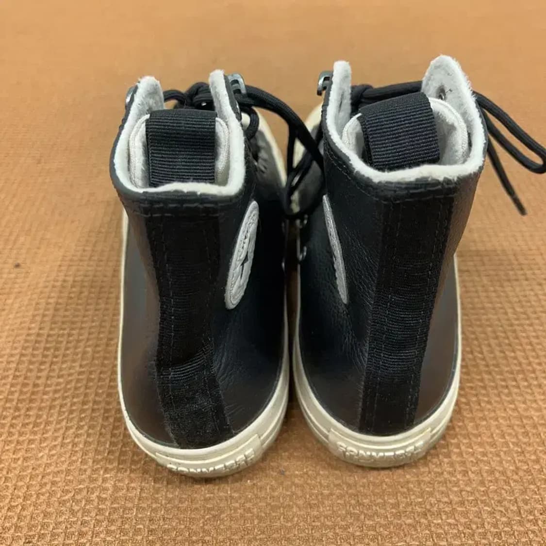 컨버스 척테일러 하이 올스타 레더 블랙 스니커즈 신발 230 G08652 상품이미지2