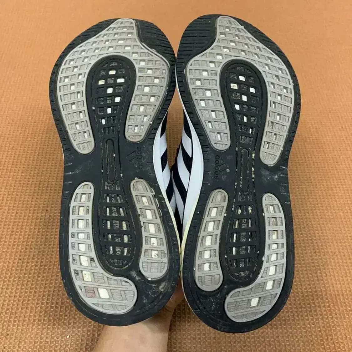 아디다스 슈퍼노바 런닝화 운동화 신발 245 G08666 상품이미지4