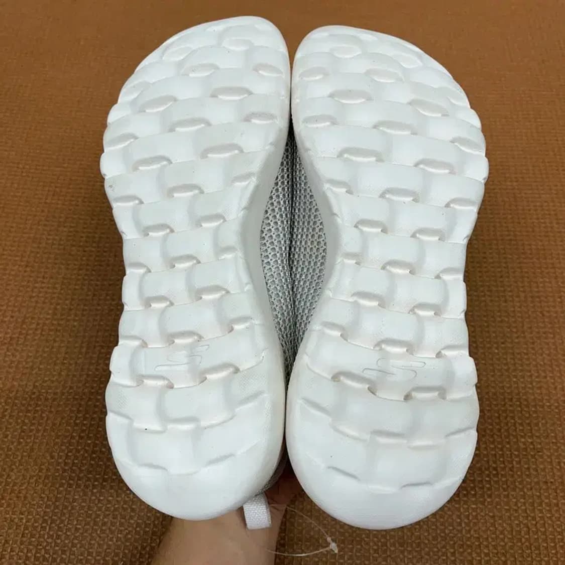 스케쳐스 고워크 슬립온 250 G08667 상품이미지4