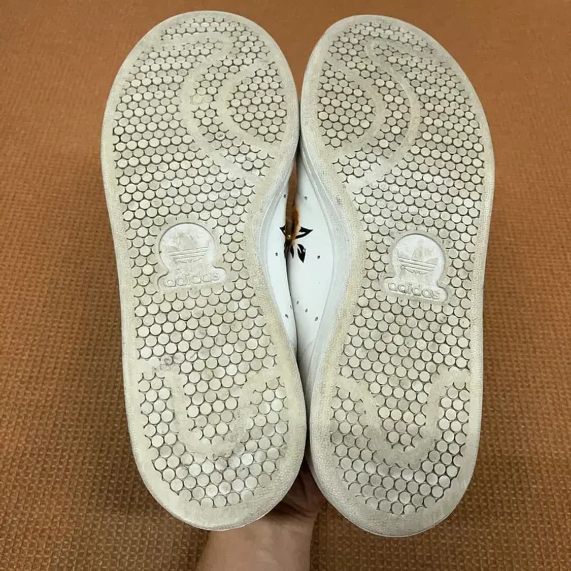 아디다스 스탠스미스 플라워 스니커즈 운동화 255 G08677 상품이미지4