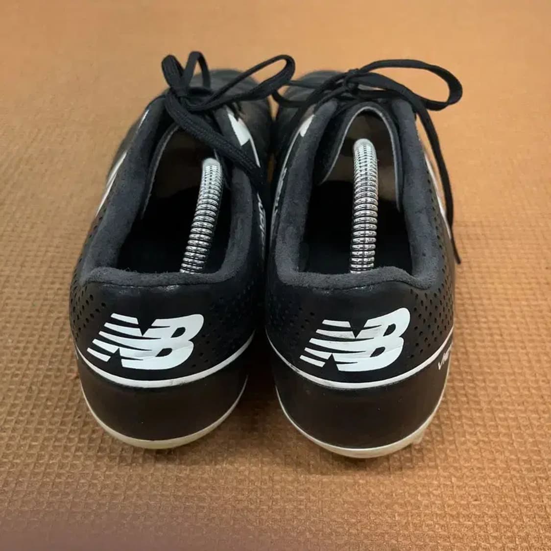 뉴발란스 비자로 풀그레인 축구화 운동화 270 G08681 상품이미지2