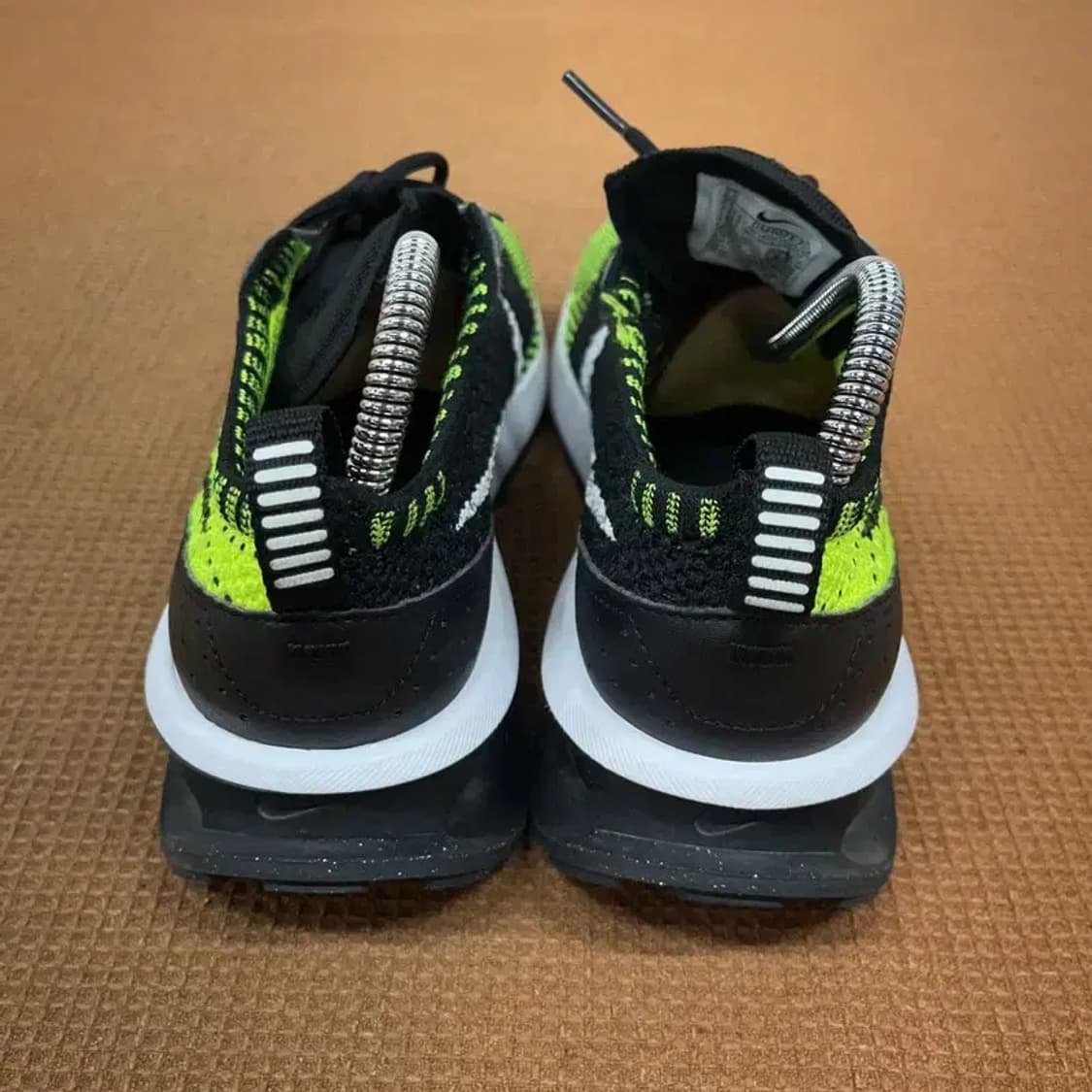 나이키 에어맥스 플라이니트 레이서 런닝화 운동화 235 G08686 상품이미지2