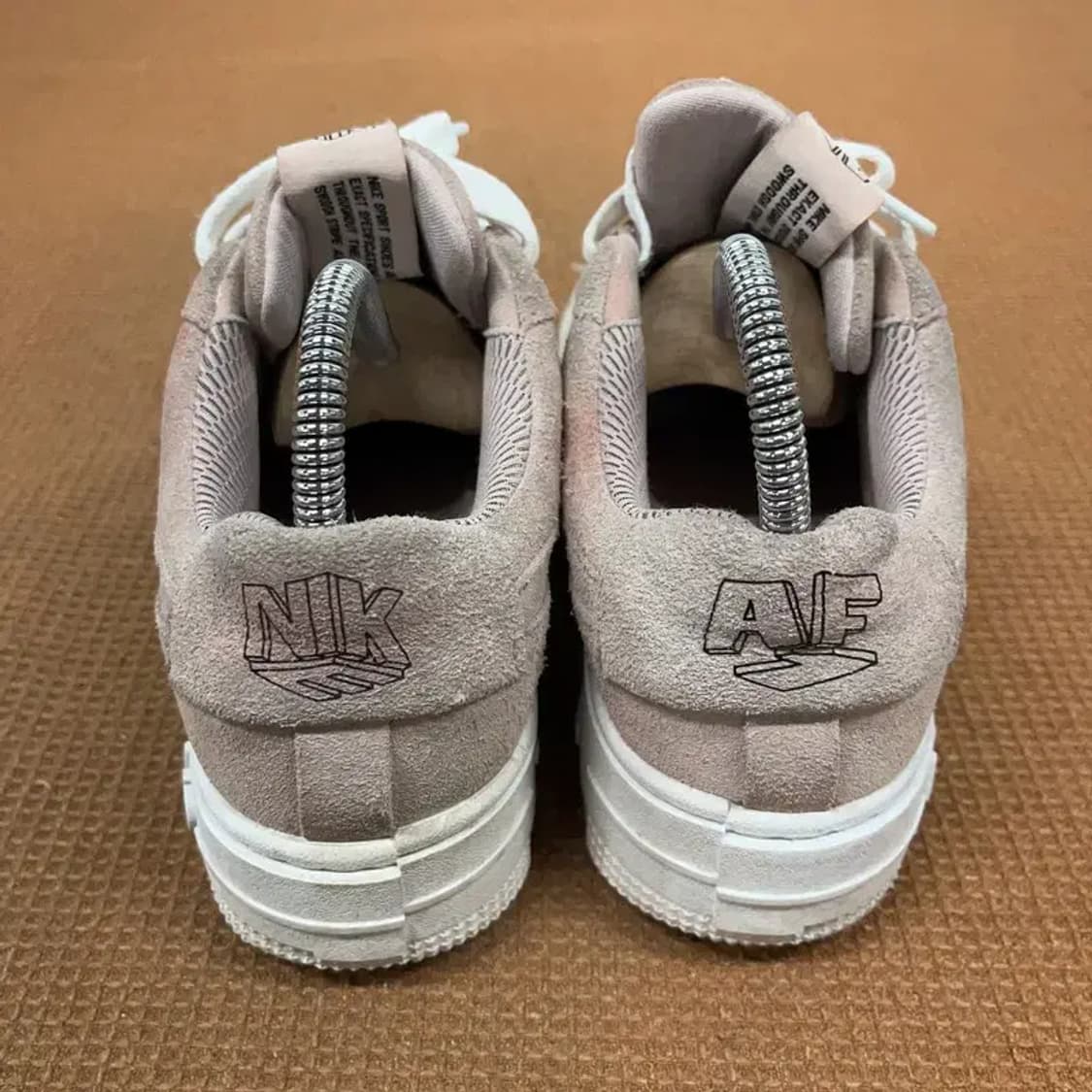 나이키 에어포스 1 로우 픽셀 핑크 스니커즈 235 G08703 상품이미지2