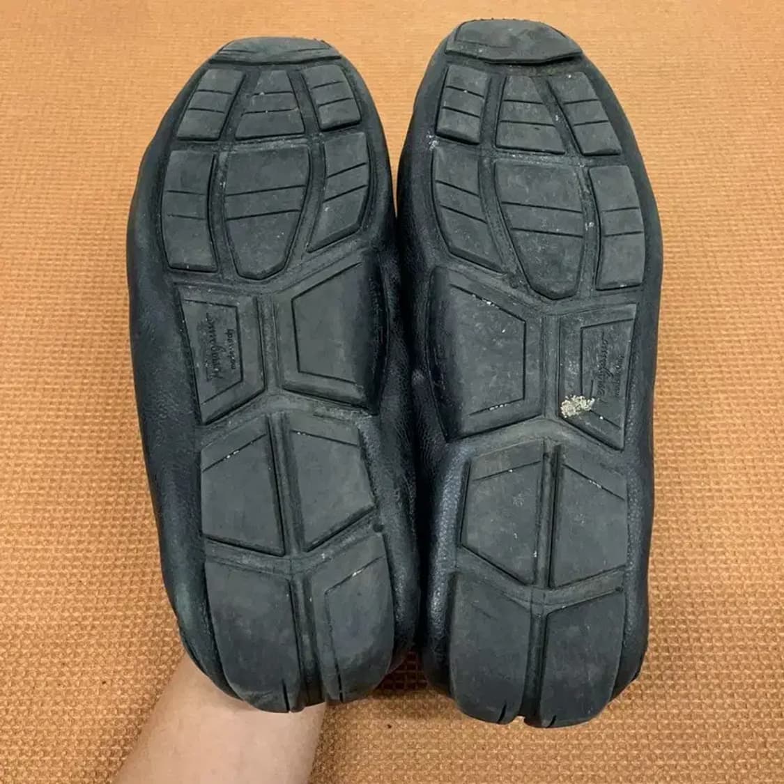 페라가모 빈티지 가죽 드라이빙슈즈 9.5 G08752 상품이미지4