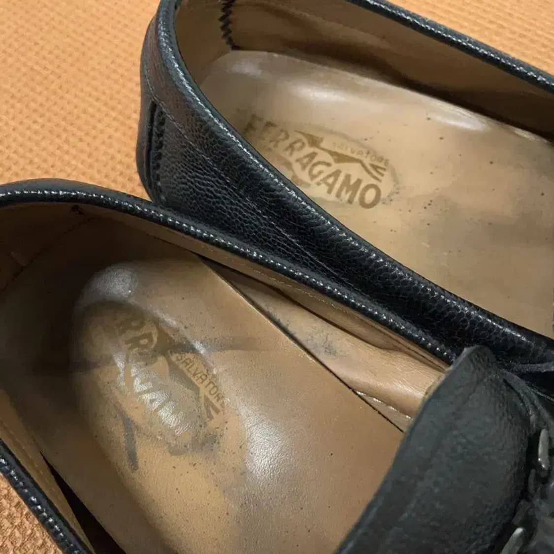 페라가모 빈티지 가죽 드라이빙슈즈 9.5 G08752 상품이미지6