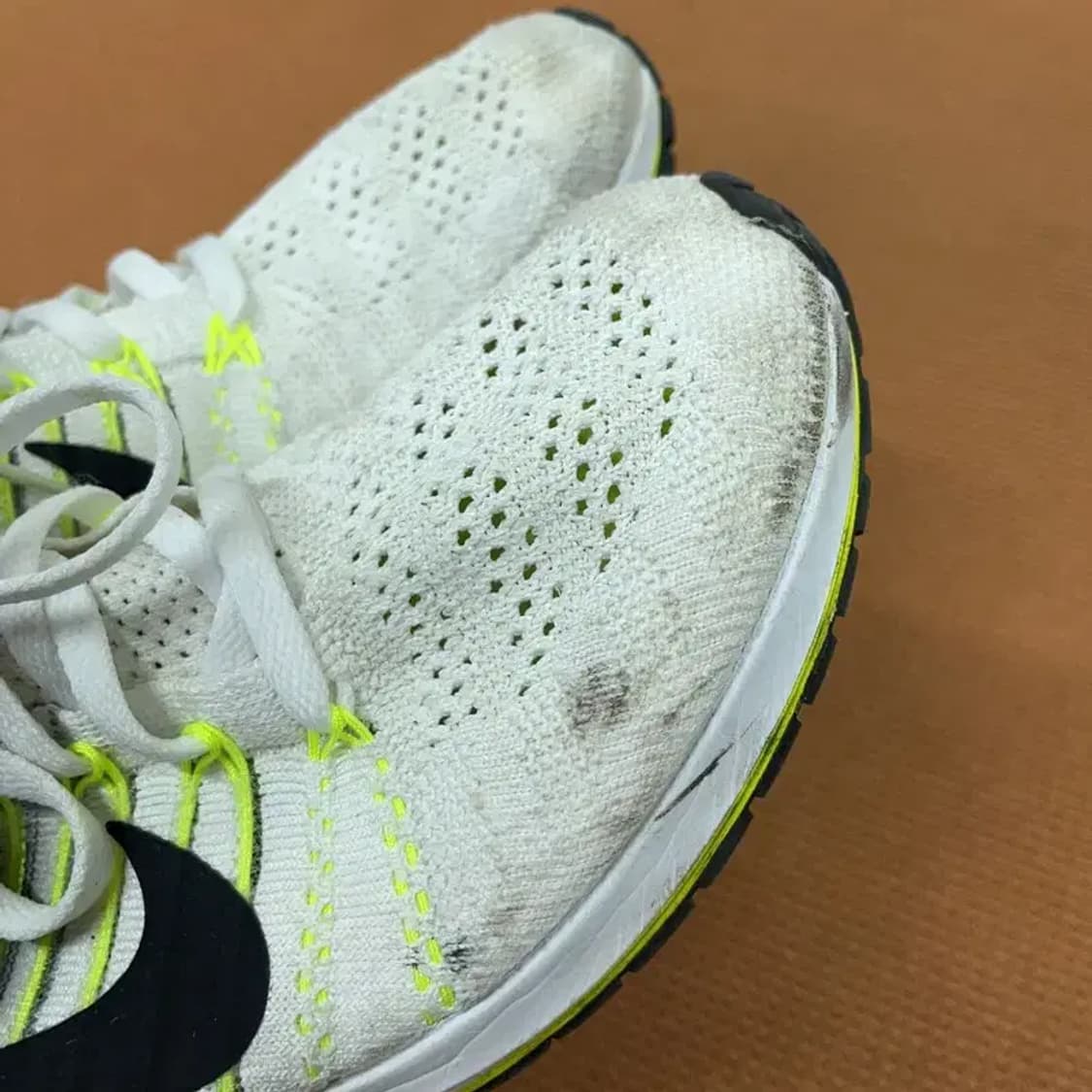 나이키 줌 플라이니트 스트릭6 운동화 280 G08745 상품이미지5