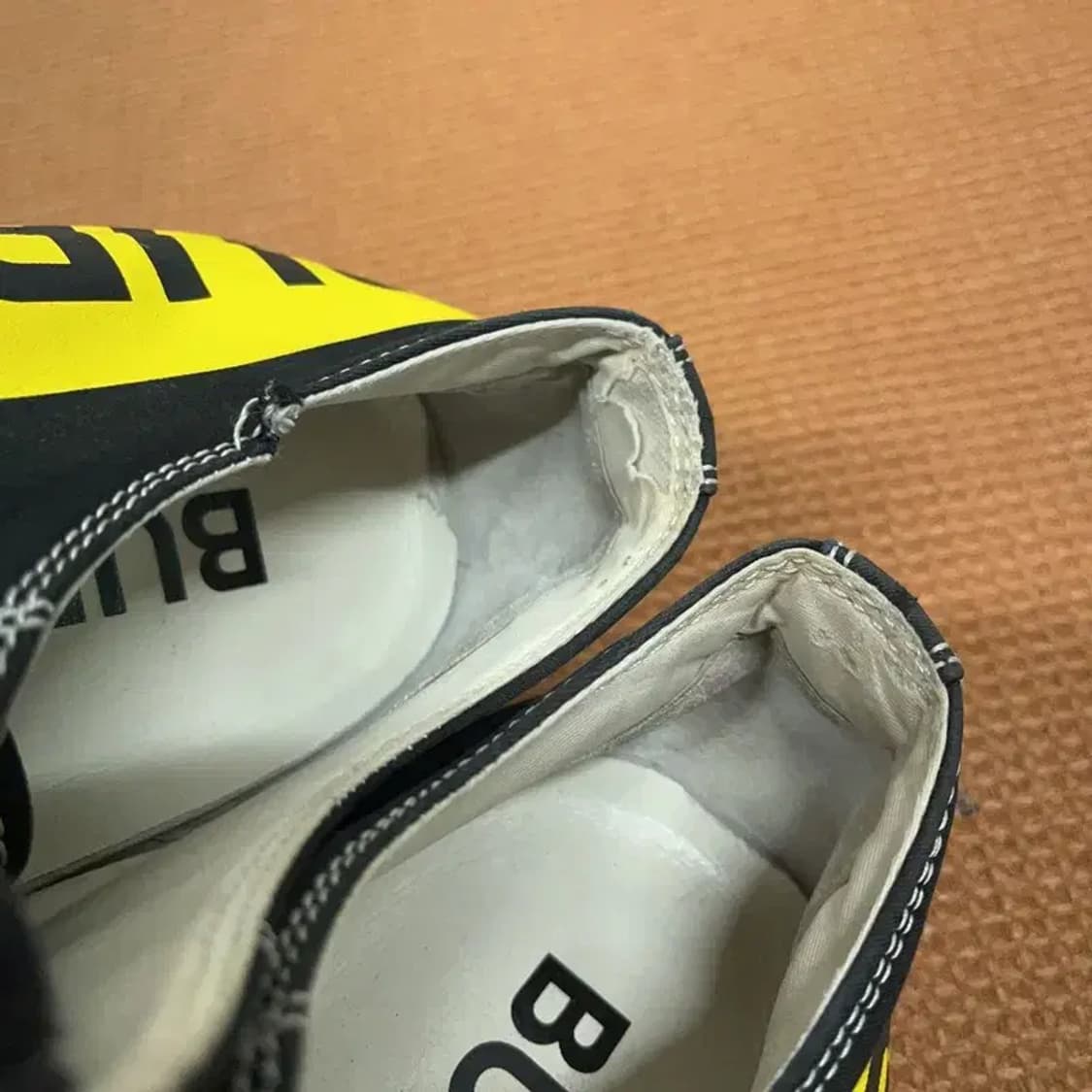 버버리 개버딘 캔버스 스니커즈 운동화 42 G08757 상품이미지9