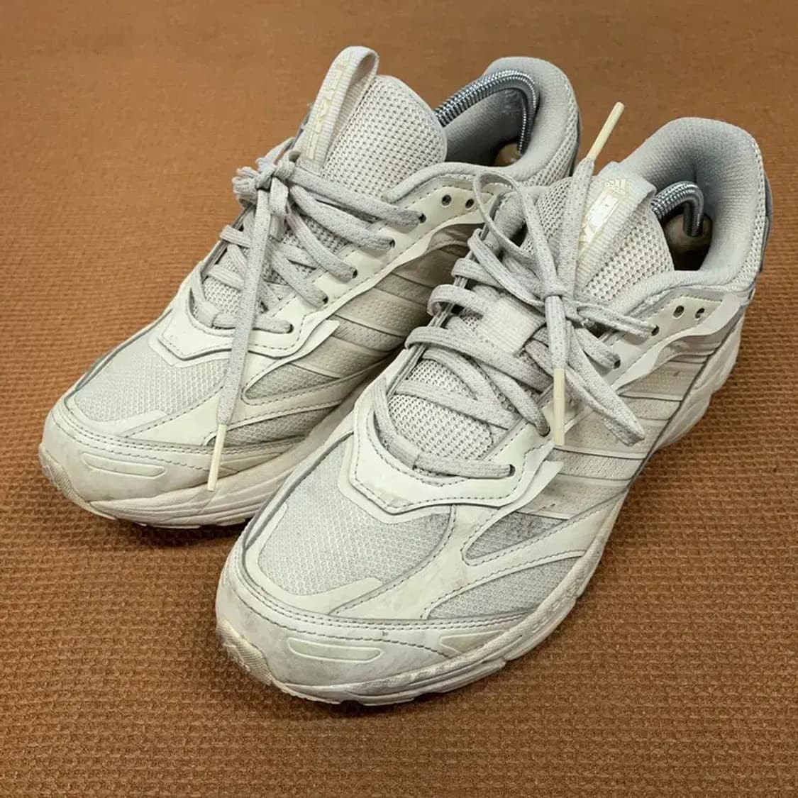 아디다스 스피리테인 2000 스니커즈 운동화 270 G08761 상품이미지1