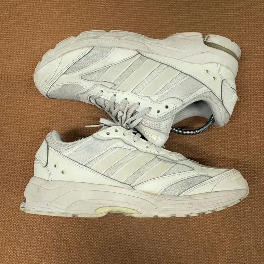 아디다스 스피리테인 2000 스니커즈 운동화 270 G08761 상품이미지3