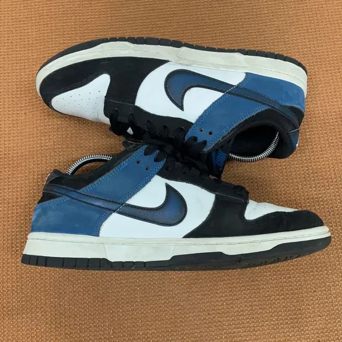 나이키 덩크 로우 레트로 서밋 화이트 블루 운동화 265 G08775 상품이미지3