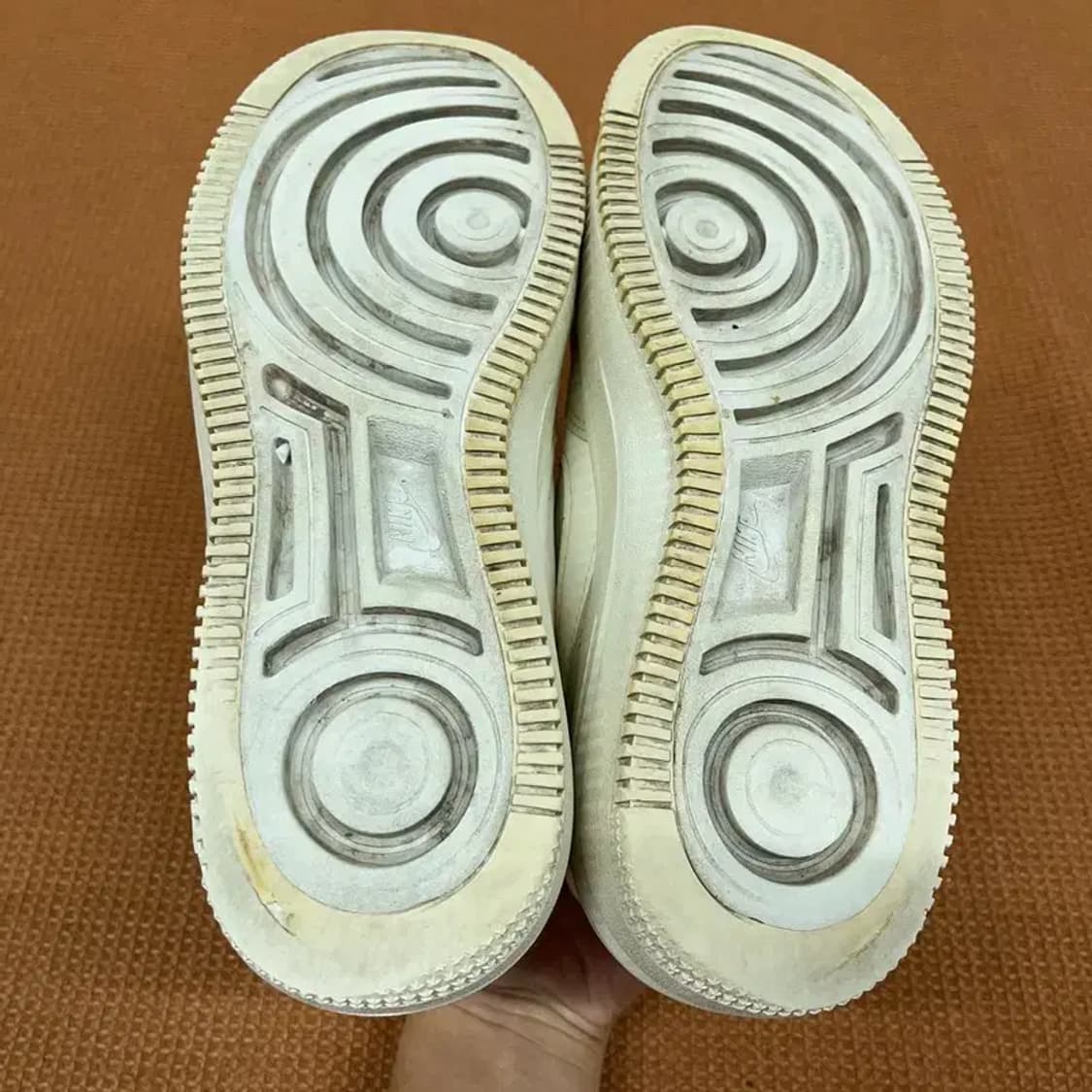 나이키 에어포스 1 플랫폼 스니커즈 운동화 240 G08840 상품이미지4