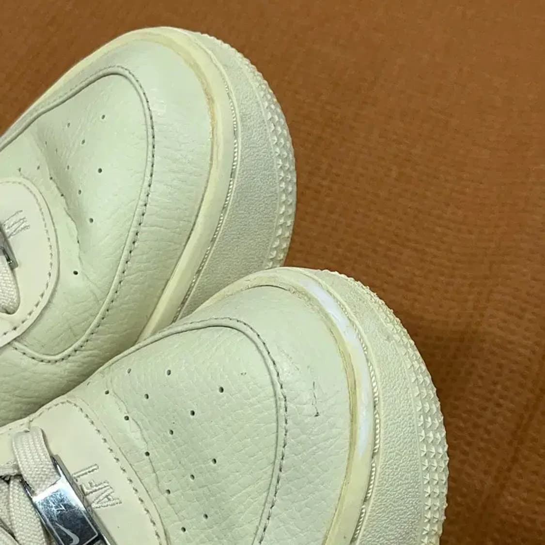 나이키 에어포스 1 플랫폼 스니커즈 운동화 240 G08840 상품이미지7