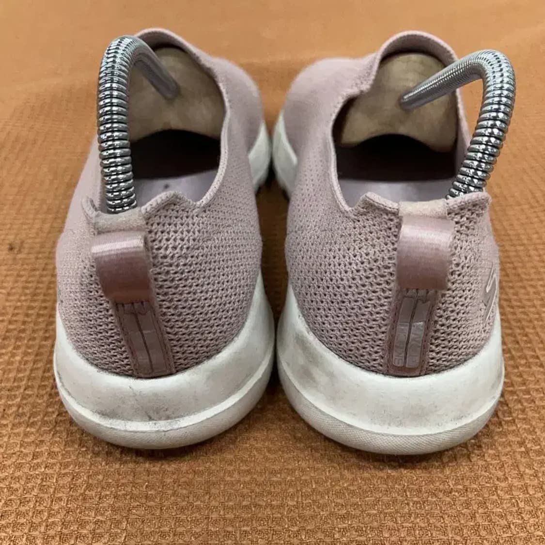 스케쳐스 고워크 조이 슬립온 235 G08853 상품이미지2