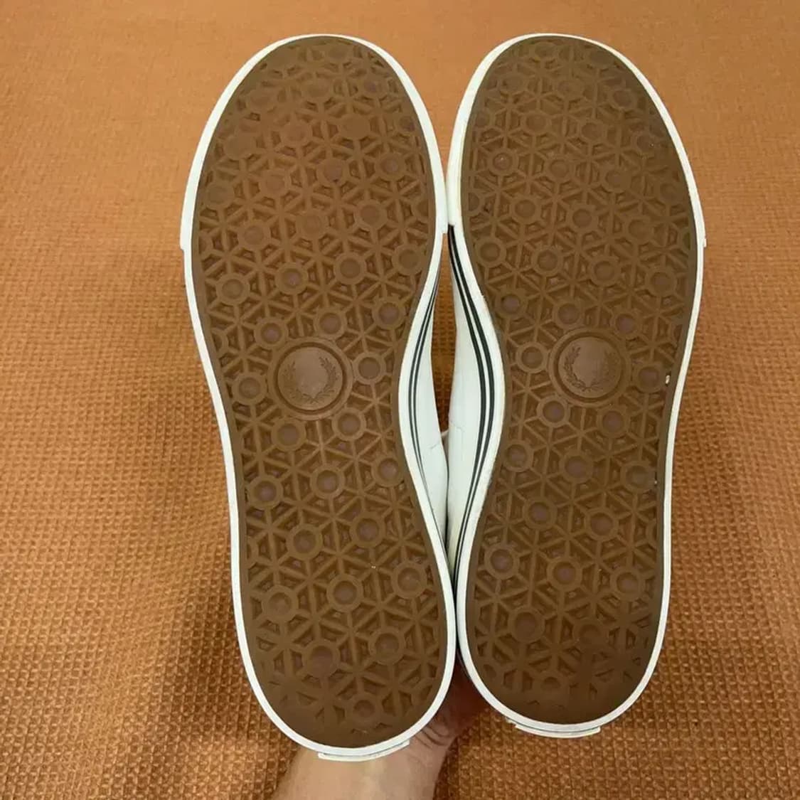 프레드페리 캐주얼 스니커즈 운동화 UK5 G08855 상품이미지4