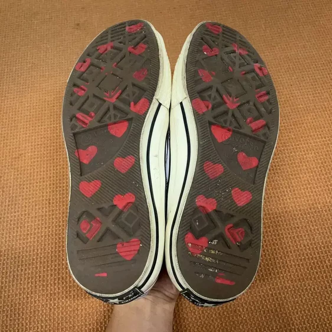 컨버스 척 70 러브 피어리슬리 스니커즈 운동화 250 G08882 상품이미지4