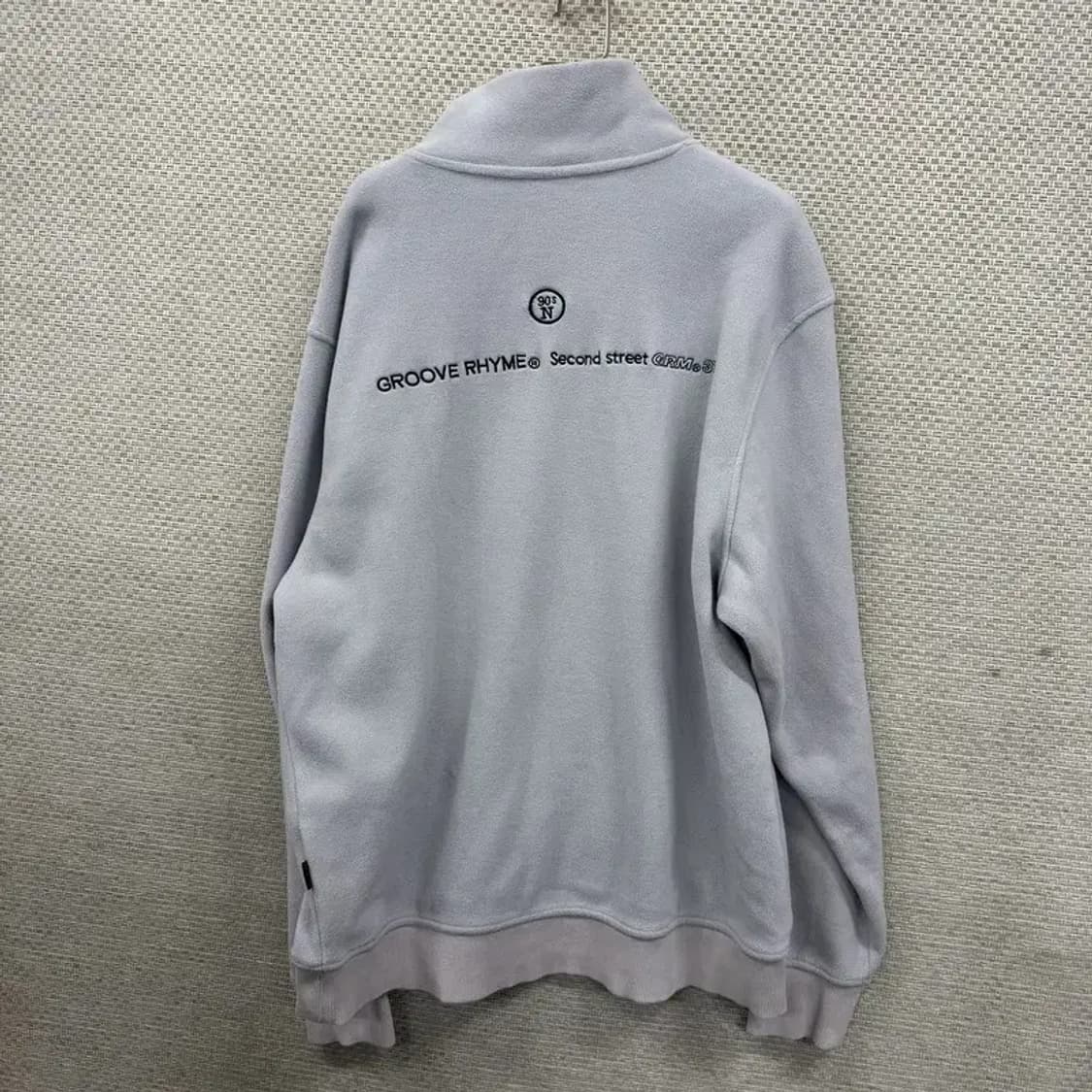 그루브라임 자수로고 반집업 후리스 맨투맨 XL M08467 상품이미지2